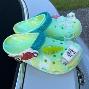 Margaritaville x Crocs